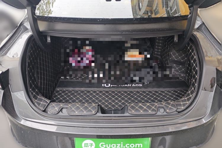 Used CHANGAN NEVO A05 2024 70 Air Trunk