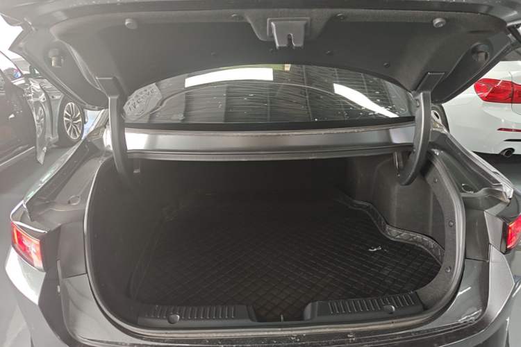 Used CHANGAN NEVO A05 2024 70 Pro Trunk