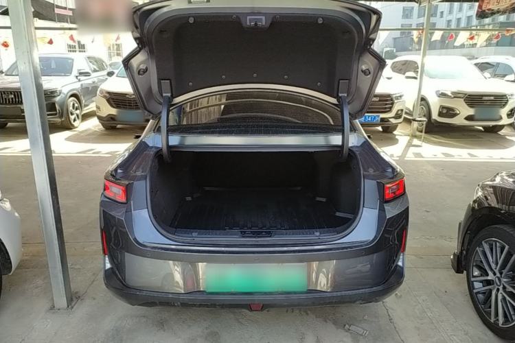 Used CHANGAN NEVO A05 2024 Truly Delicious Version 70" Beyond-Grade Edition Trunk