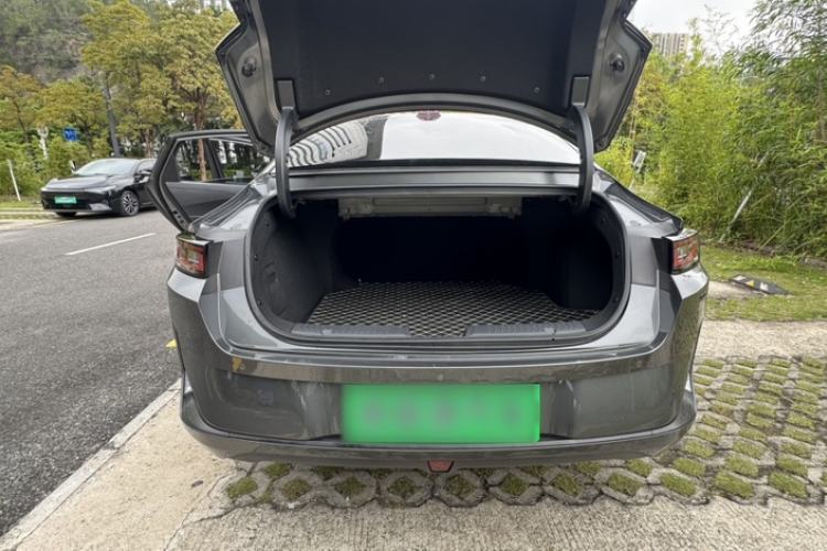 Used CHANGAN NEVO A05 2024 Truly Delicious Version 70" Beyond-Grade Edition Trunk