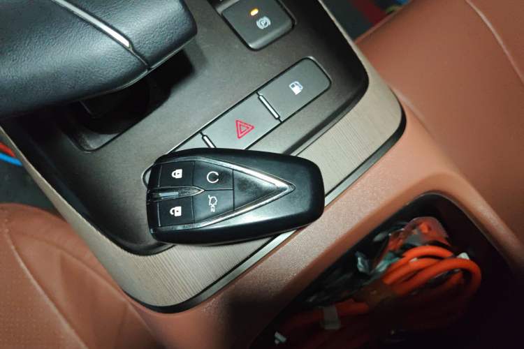 Used CHANGAN NEVO A05 2024 Truly Delicious Version 145 Leading Edition Vehicle Key