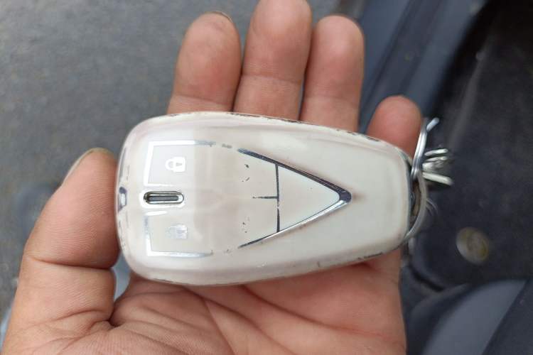 Used CHANGAN NEVO A05 2024 70 Air Vehicle Key