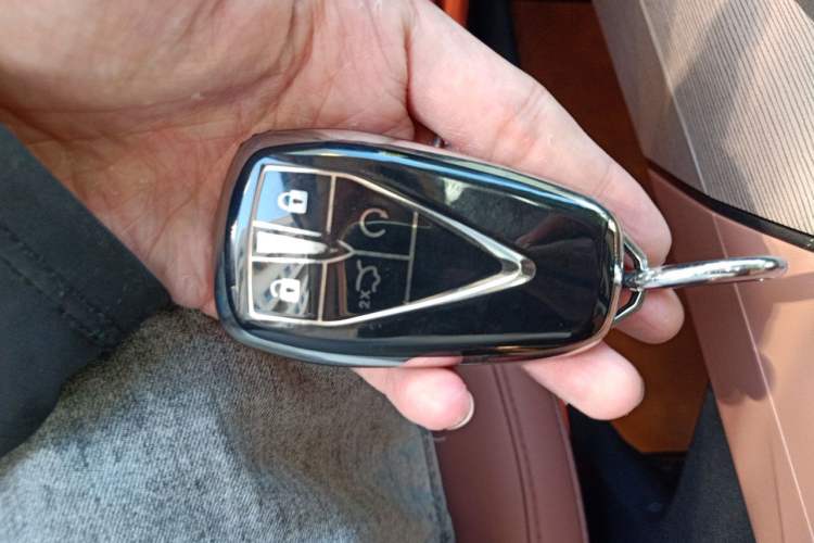 Used CHANGAN NEVO A05 2024 Truly Delicious Version 70" Beyond-Grade Edition Vehicle Key
