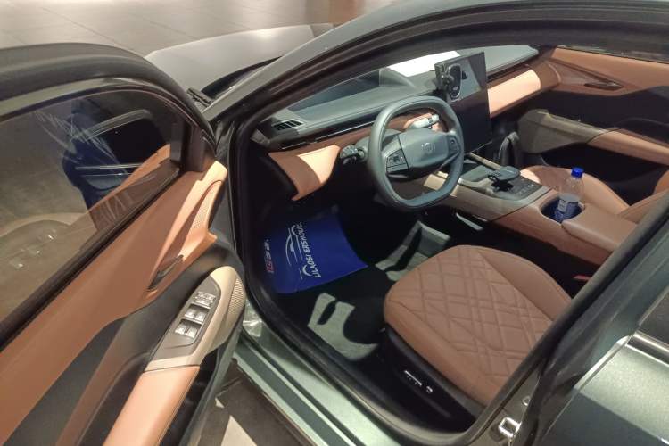 Used CHANGAN NEVO A05 2024 70 Pro Driver Seat
