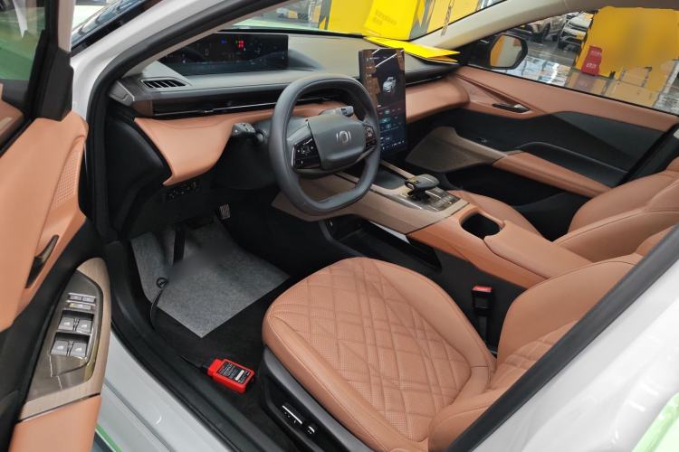 Used CHANGAN NEVO A05 2024 70 Pro Driver Seat
