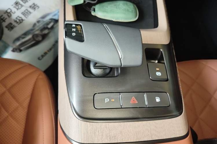 Used CHANGAN NEVO A05 2024 70 Pro Gear Lever