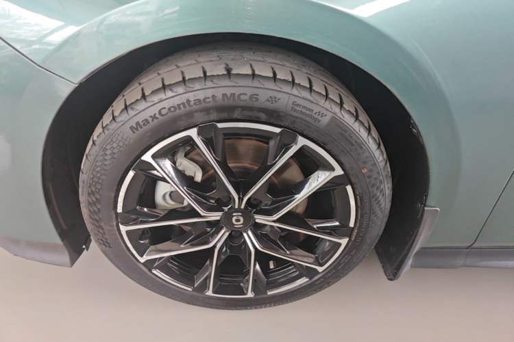Used CHANGAN NEVO A05 2024 145 Max Left Front Wheel Hub