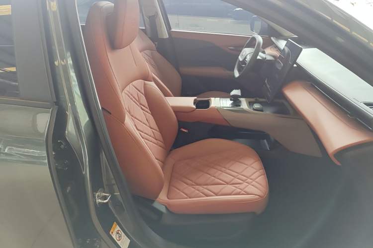 Used CHANGAN NEVO A05 2024 70 Pro Right Front Seat