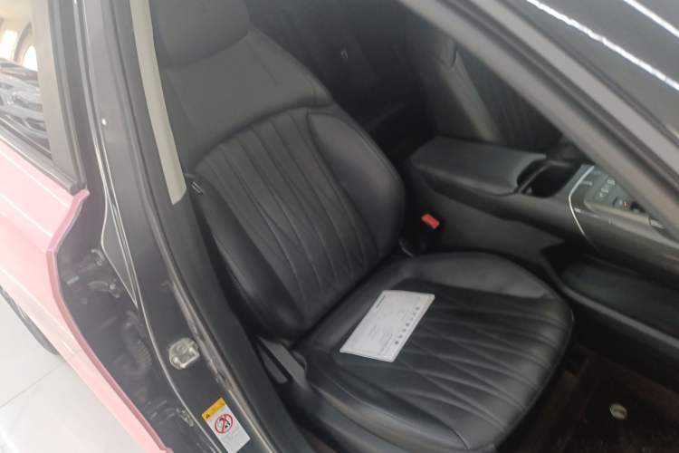 Used CHANGAN NEVO A05 2024 Truly Delicious Version 70" Beyond-Grade Edition Right Front Seat