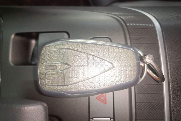 Used CHANGAN NEVO A05 2024 Truly Delicious Version 70" Beyond-Grade Edition Vehicle Key