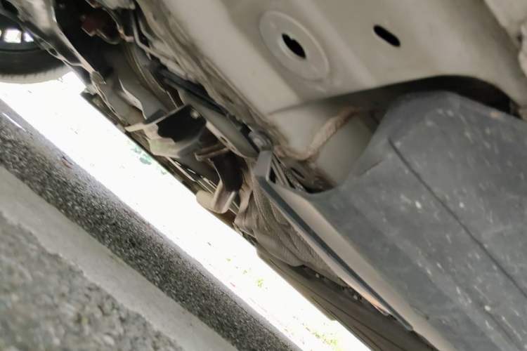 Used CHANGAN NEVO A05 2024 Truly Delicious Version 145 Beyond-Excellent Type Chassis Front Left