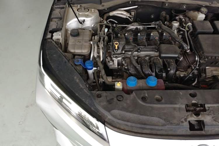 Used CHANGAN NEVO A05 2024 70 Pro Engine Bay Right
