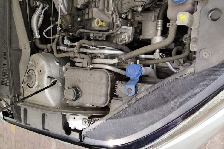 Used CHANGAN NEVO A05 2024 70 Lite Engine Bay Right