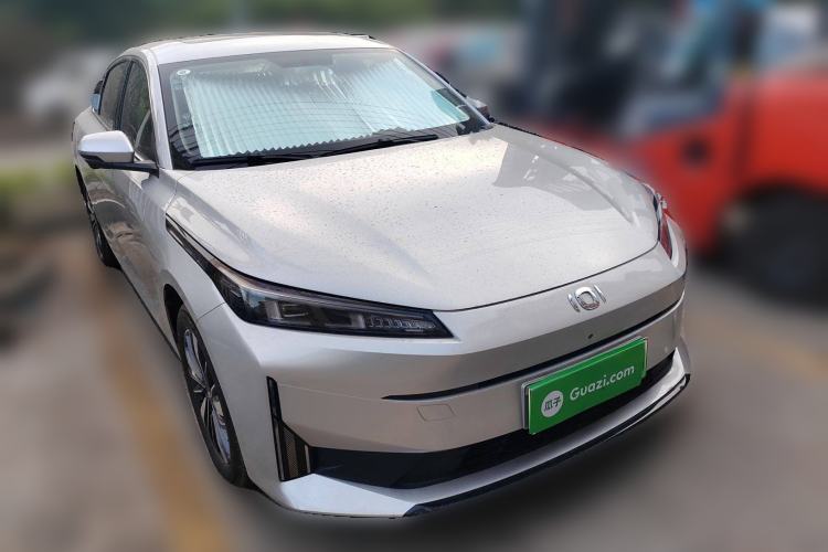 Used CHANGAN NEVO A05 2024 Truly Delicious Version 70" Beyond-Grade Edition Front Right 45 Deg