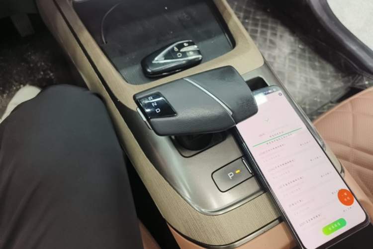 Used CHANGAN NEVO A05 2024 145 Max Gear Lever