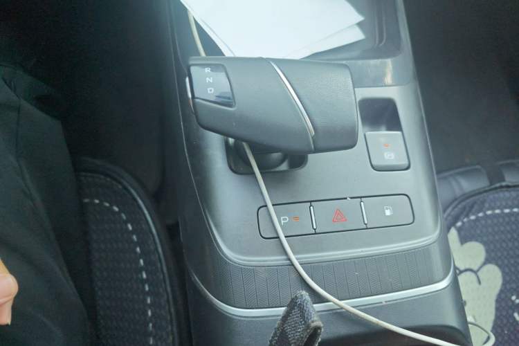 Used CHANGAN NEVO A05 2024 70 Pro Gear Lever