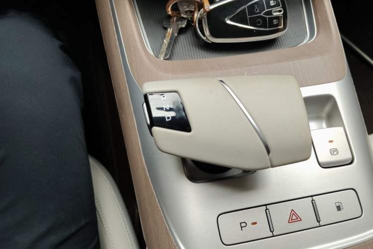 Used CHANGAN NEVO A05 2024 Truly Delicious Version 145 Beyond-Excellent Type Gear Lever