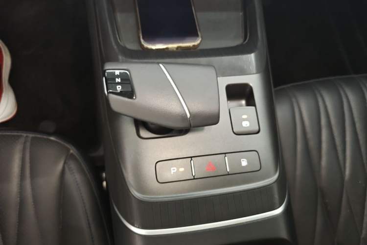 Used CHANGAN NEVO A05 2024 70 Pro Gear Lever