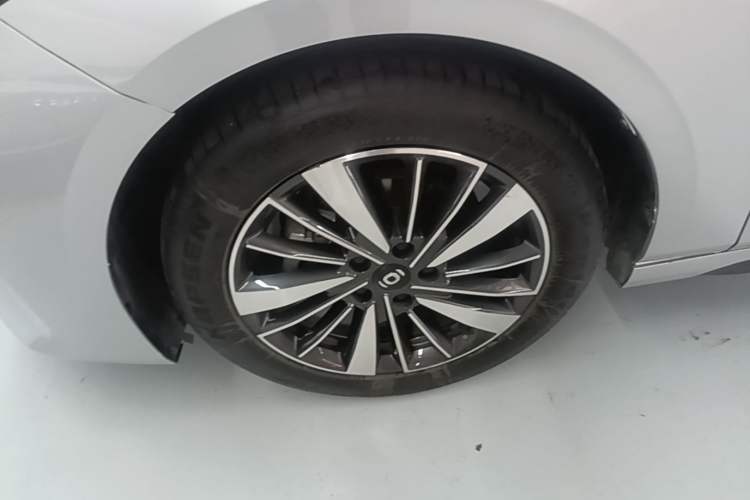 Used CHANGAN NEVO A05 2024 70 Pro Left Front Wheel Hub
