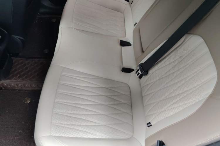 Used CHANGAN NEVO A05 2024 Truly Delicious Version 145 Beyond-Excellent Type Left Rear Seat