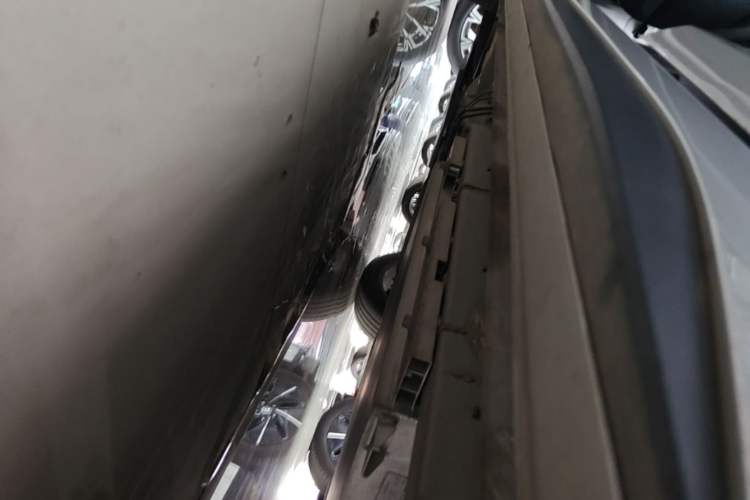 Used CHANGAN NEVO A05 2024 70 Pro Left Side Sill