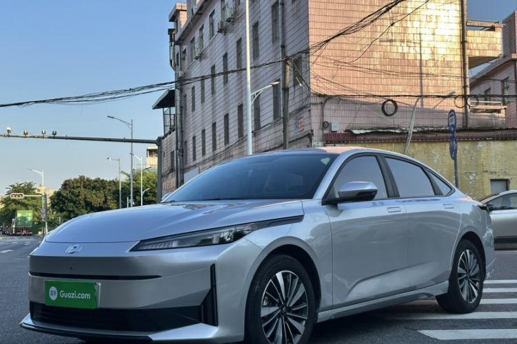 Używany CHANGAN NEVO A05 2024 Truly Delicious Version 70" Beyond-Grade Edition Guazi used car, China used car export, Used car for sale, Used cars, Cheapest cars for sale
