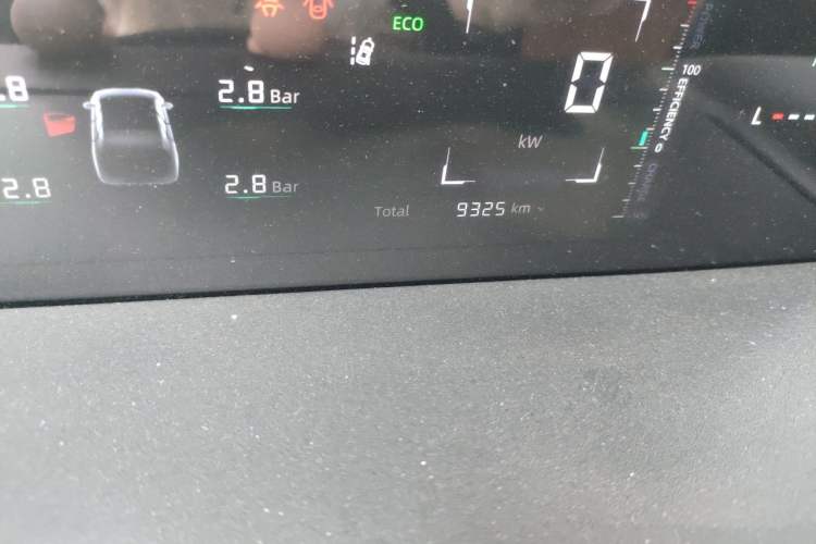 Used CHANGAN NEVO A05 2024 Truly Delicious Version 70" Beyond-Grade Edition Odometer Close Up