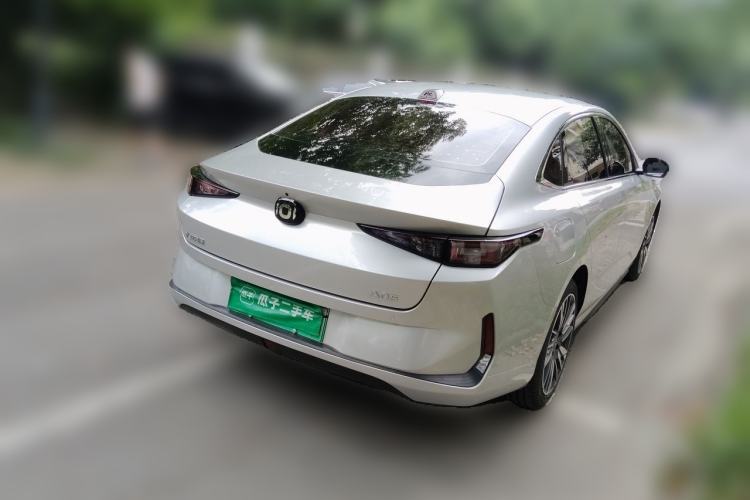 Used CHANGAN NEVO A05 2024 Truly Delicious Version 145 Beyond-Excellent Type Rear Right 45 Deg
