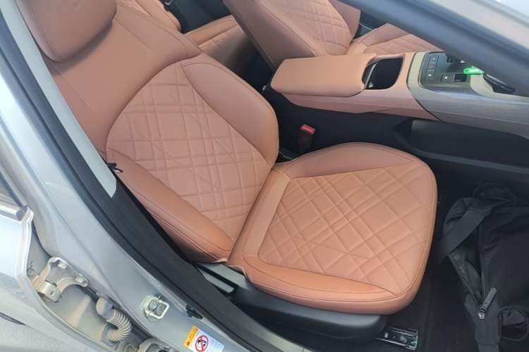Used CHANGAN NEVO A05 2024 145 Max Right Front Seat