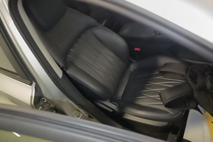 Used CHANGAN NEVO A05 2024 70 Pro Right Front Seat