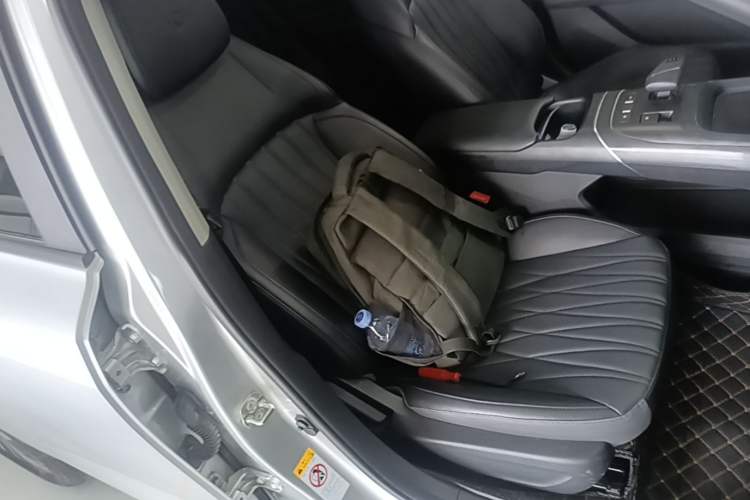 Used CHANGAN NEVO A05 2024 70 Pro Right Front Seat