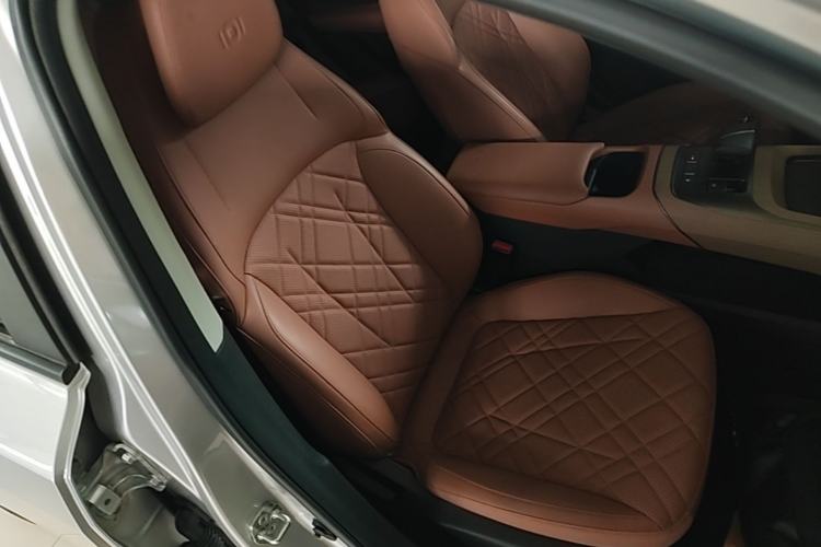Used CHANGAN NEVO A05 2024 145 Pro Right Front Seat