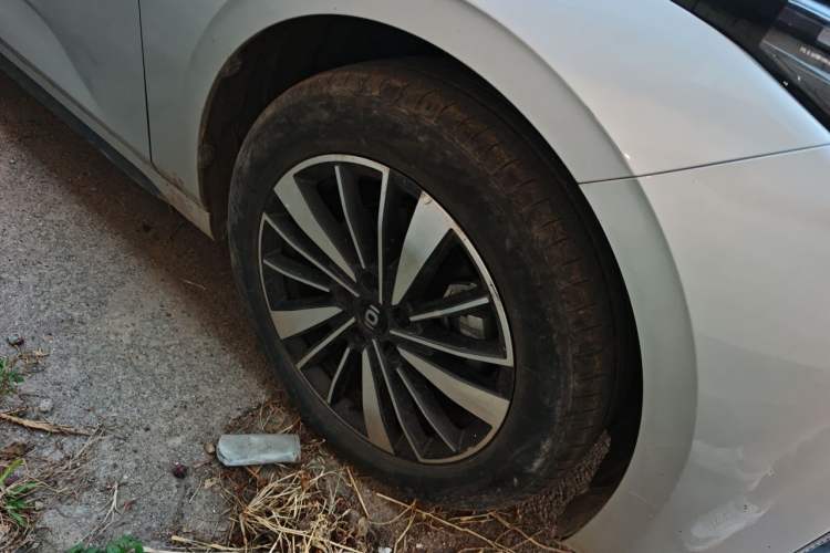 Used CHANGAN NEVO A05 2024 145 Pro Right Front Wheel Hub