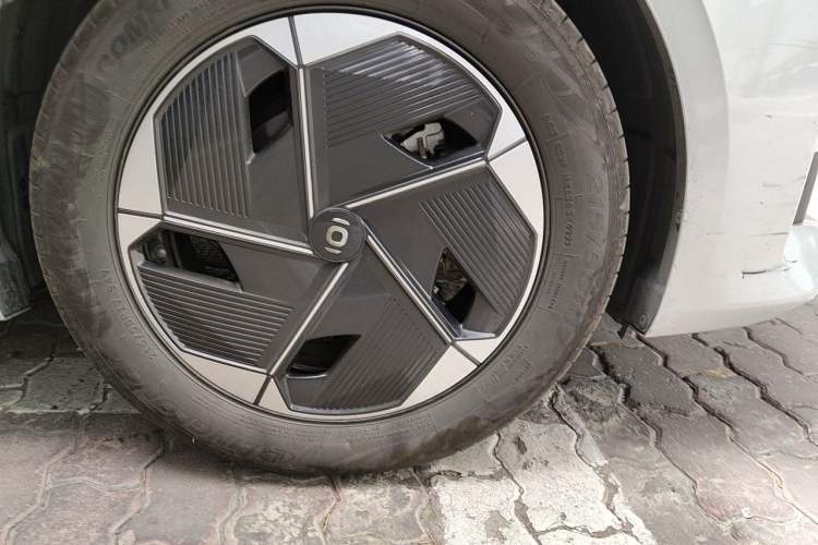 Used CHANGAN NEVO A05 2024 70 Lite Right Front Wheel Hub