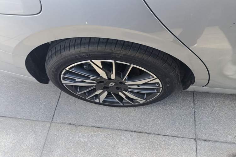 Used CHANGAN NEVO A05 2024 145 Max Right Rear Wheel Hub