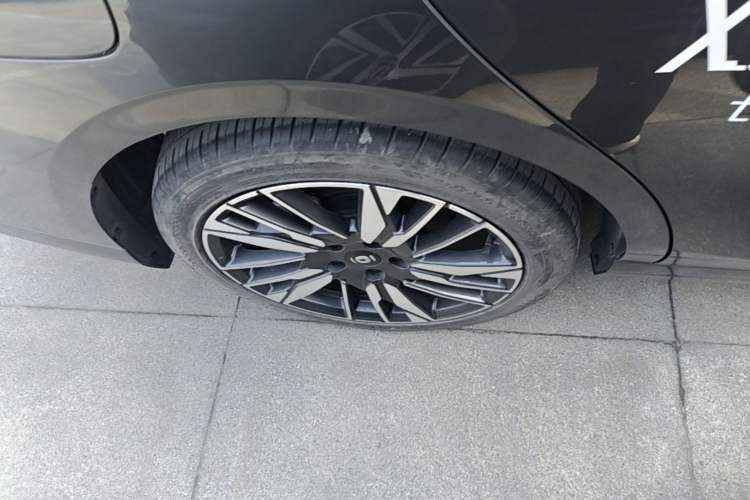 Used CHANGAN NEVO A05 2024 145 Max Right Rear Wheel Hub
