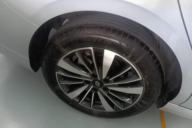 Used CHANGAN NEVO A05 2024 70 Pro Right Rear Wheel Hub