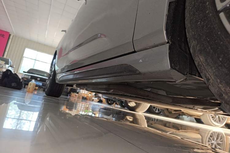 Used CHANGAN NEVO A05 2024 145 Max Right Side Sill