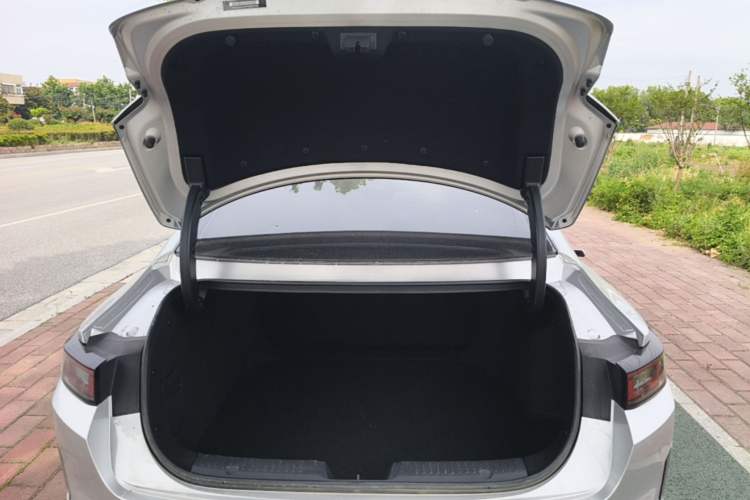 Used CHANGAN NEVO A05 2024 145 Max Trunk
