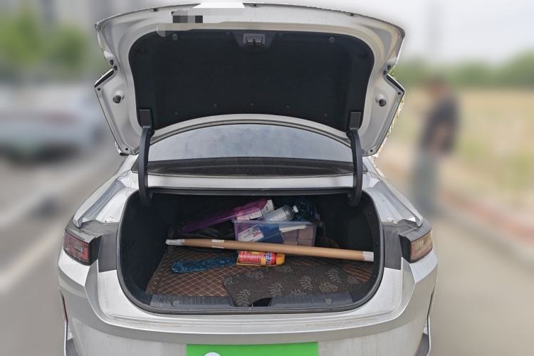 Used CHANGAN NEVO A05 2024 Truly Delicious Version 70 Leading Edition Trunk
