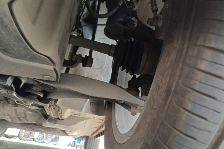Used CHANGAN NEVO A05 2024 Truly Delicious Version 145 Beyond-Excellent Type Chassis Front Left