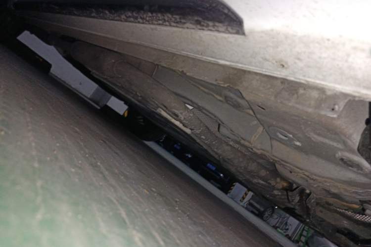Used CHANGAN NEVO A05 2024 Truly Delicious Version 70 Leading Edition Chassis Front Right