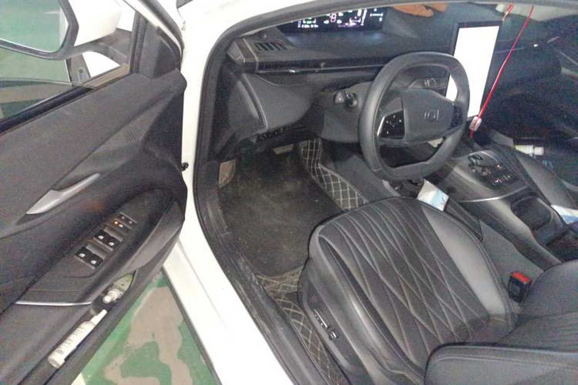 Used CHANGAN NEVO A05 2024 Truly Delicious Version 70 Leading Edition Driver Seat