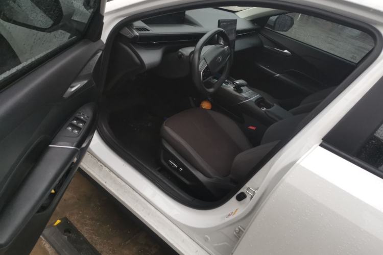 Used CHANGAN NEVO A05 2024 Truly Delicious Version 70 Leading Edition Driver Seat