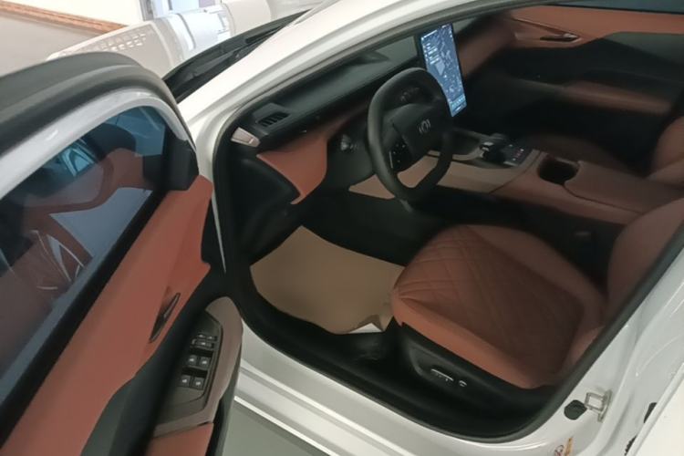 Used CHANGAN NEVO A05 2024 Truly Delicious Version 145 Leading Edition Driver Seat