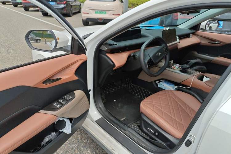 Used CHANGAN NEVO A05 2024 Truly Delicious Version 145 Beyond-Excellent Type Driver Seat