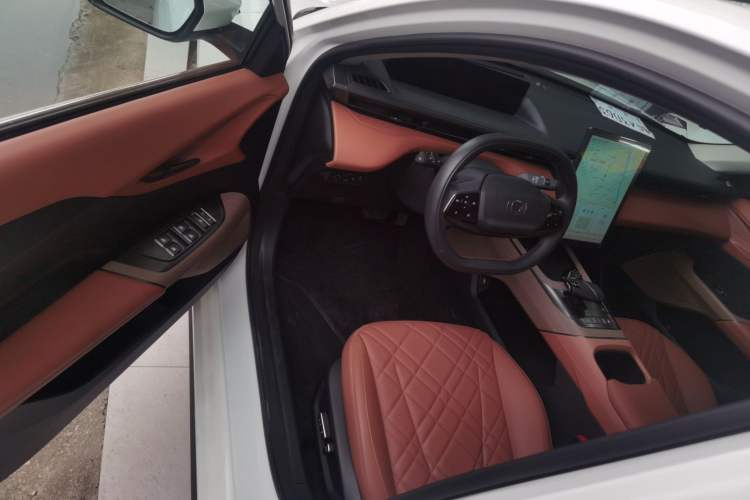 Used CHANGAN NEVO A05 2024 145 Max Driver Seat