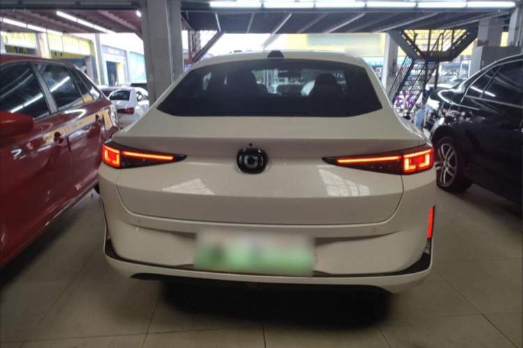 Used CHANGAN NEVO A05 2024 Truly Delicious Version 145 Leading Edition Exterior 3