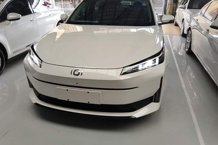 Used CHANGAN NEVO A05 2024 70 Pro Front