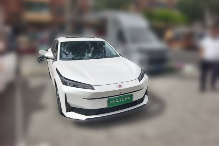 Used CHANGAN NEVO A05 2024 70 Pro Front Right 45 Deg